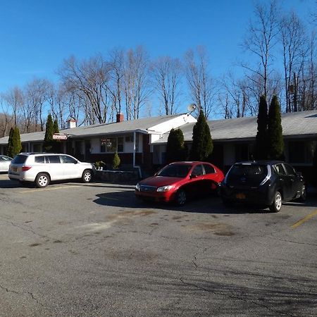 Budget Motor Inn- Mahopac Dış mekan fotoğraf